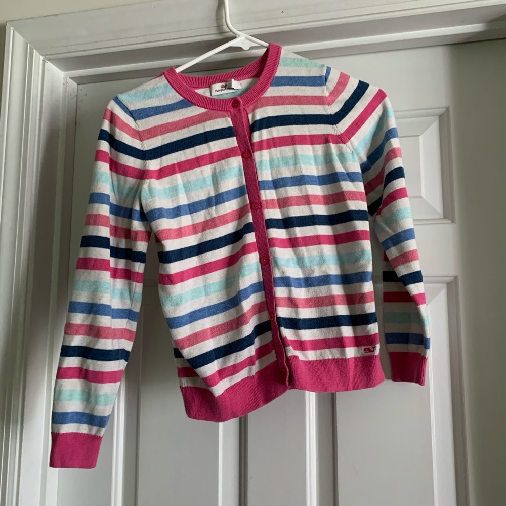 Vineyard Vines button down sweater